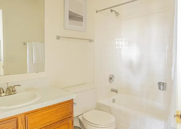 Landing Modern With Amazing Amenities * Buffalo Grove