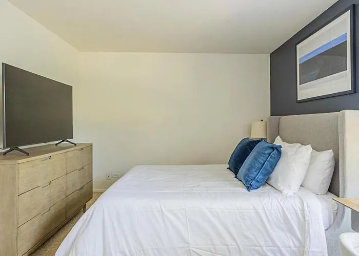 Landing Modern With Amazing Amenities Апартаменты Buffalo Grove