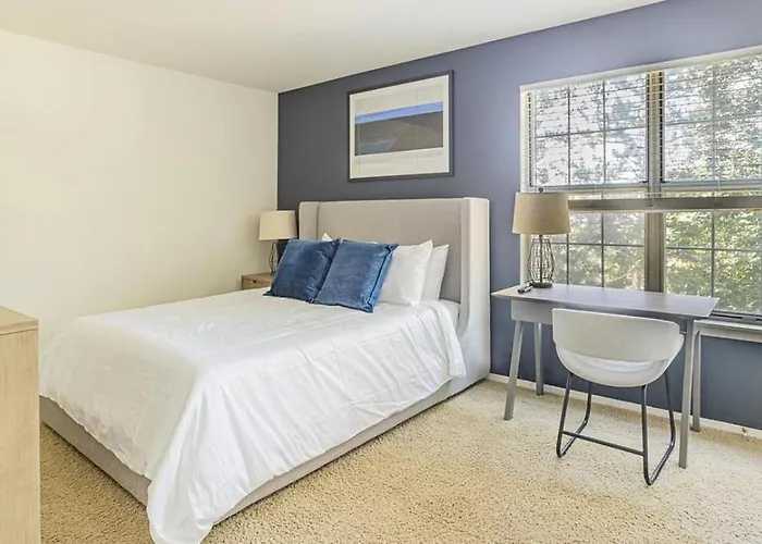 Landing Modern With Amazing Amenities
